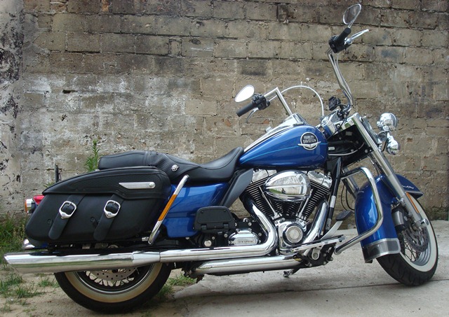 ROAD KING ALEXANDRE 2.jpg